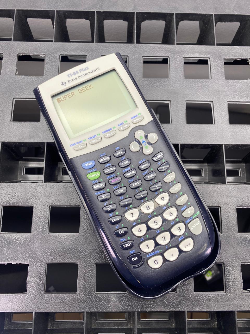 Calculadora Texas Instruments TI-84 PLUS