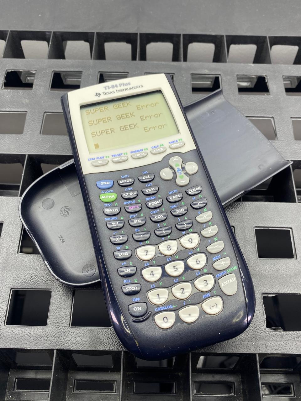 Calculadora Texas Instruments TI-84 PLUS
