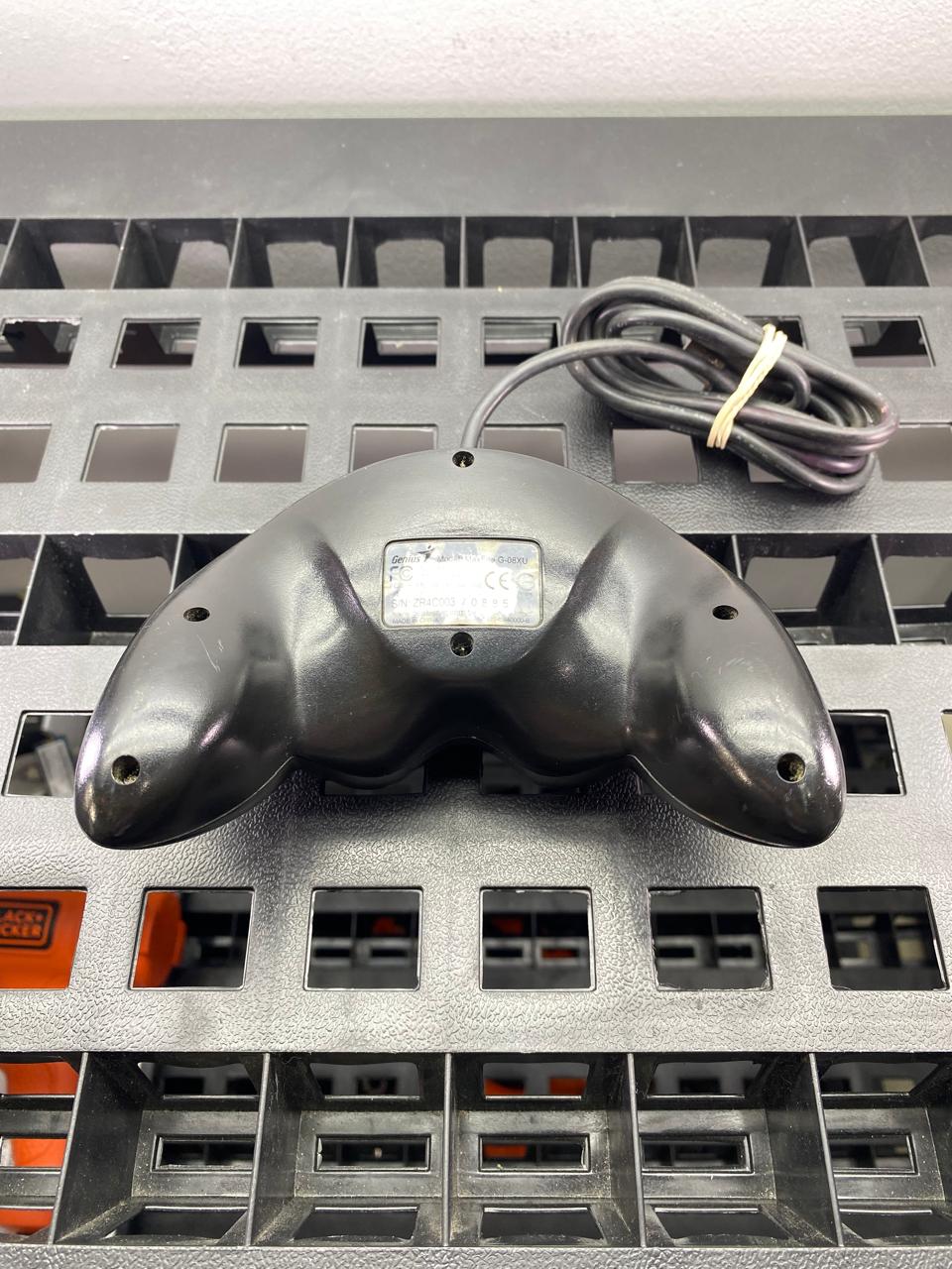 Control Genius MaxFire G-08XU Gamepad para PC