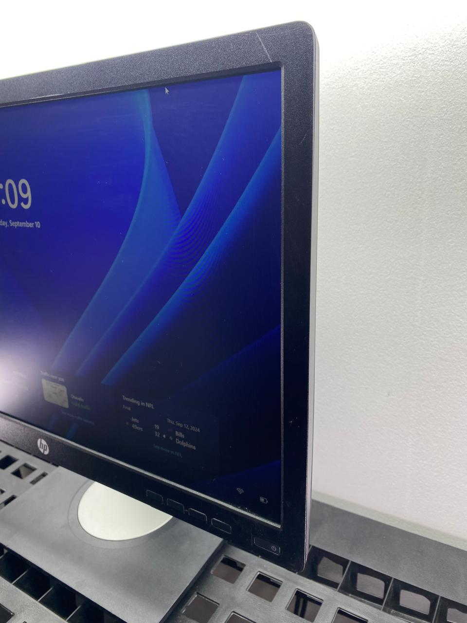 Monitor HP EliteDisplay E222 HSTND-8071-L 21.5" Full HD HDMI Giratorio