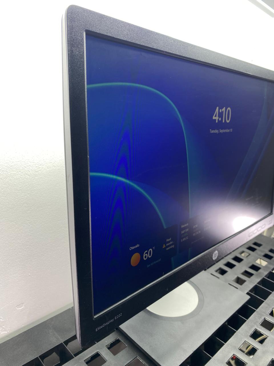 Monitor HP EliteDisplay E222 HSTND-8071-L 21.5" Full HD HDMI Giratorio