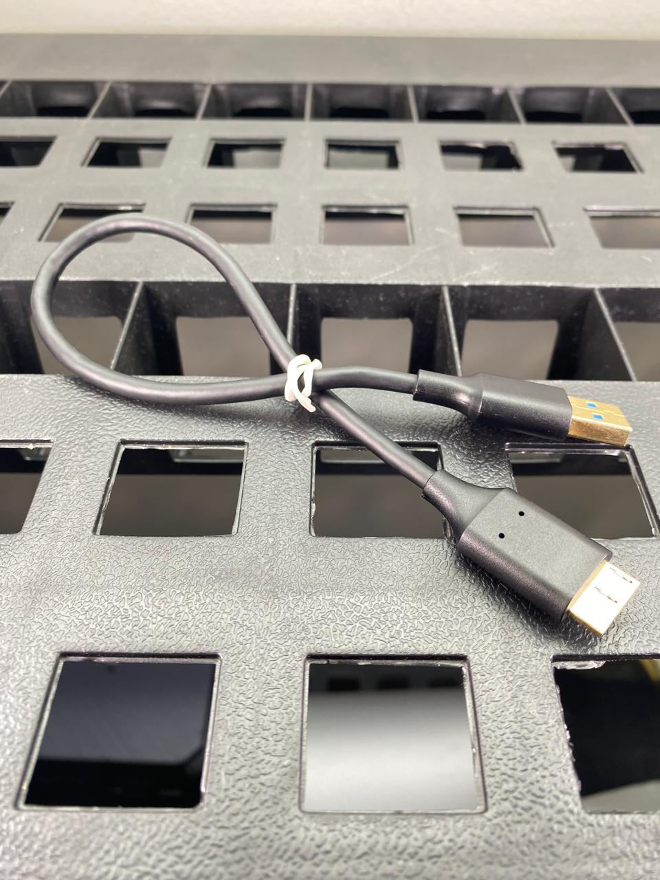 Disco Duro Portátil 500GB Toshiba c/ Cable SATA a USB