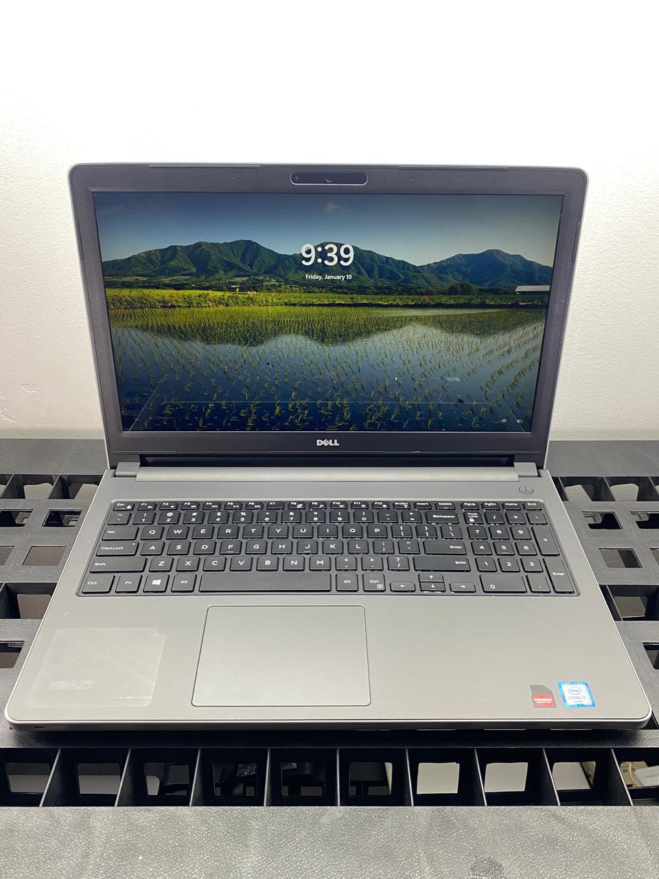 Laptop Dell Inspiron 5559 15.6" Táctil Core i7-6500U 16GB RAM 512GB SSD WIN 11 c/cargador
