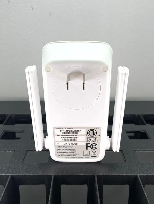 Extensor Wi-Fi Linksys RE6300 AC750 Doble Banda c/ LAN