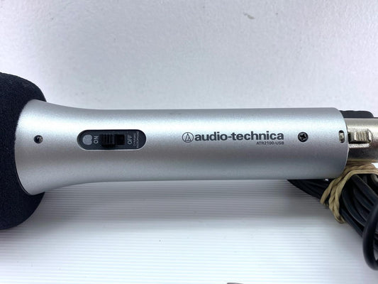 Micrófono Dinámico Audio Technica ATR2100-USB XLR c/ USB