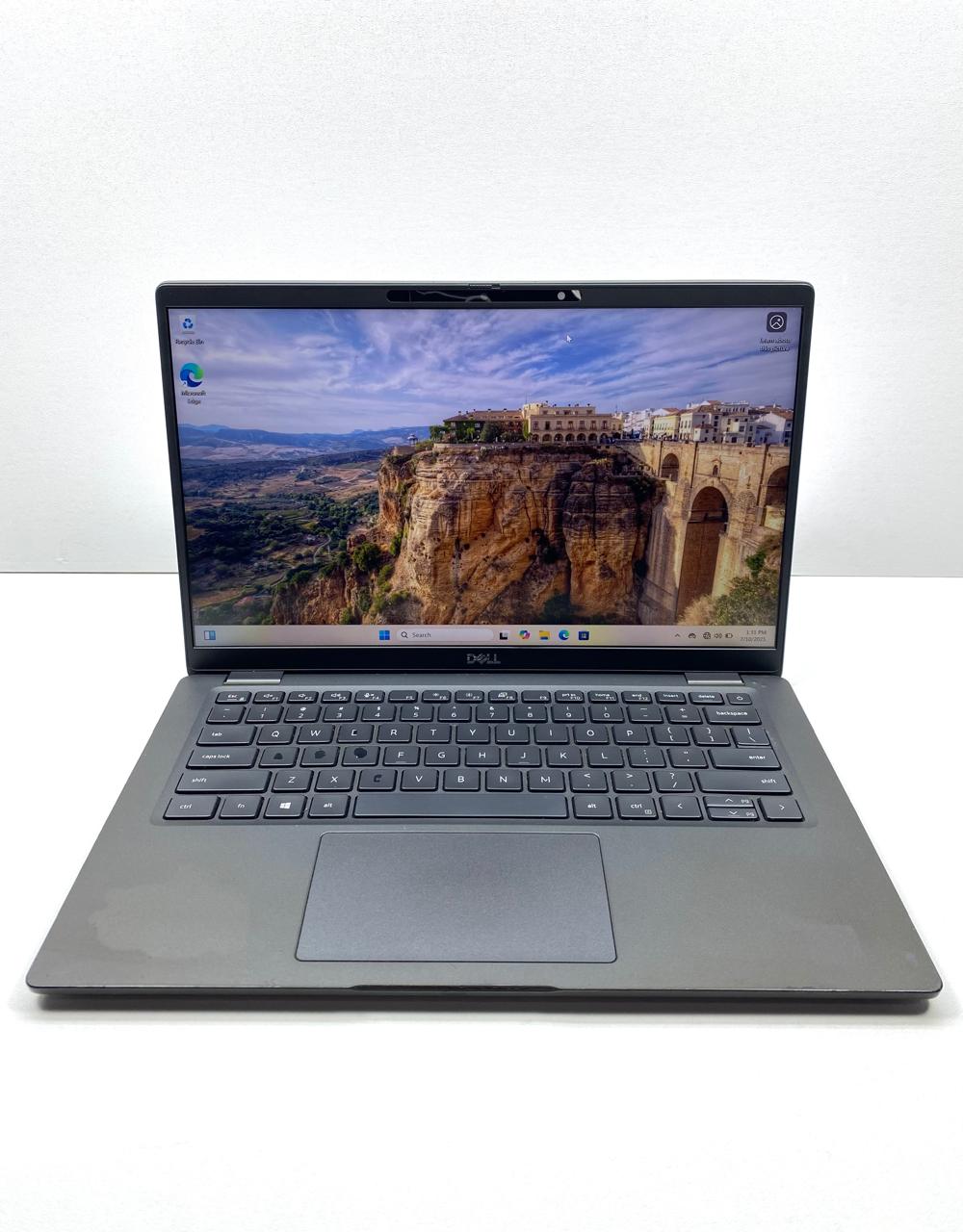 Laptop Dell Latitude 7410 14" 1920x1080 (FHD) Core i5-10310U 16GB RAM DDR4 256GB NVMe SSD WINDOWS 11 PRO c/ cargador