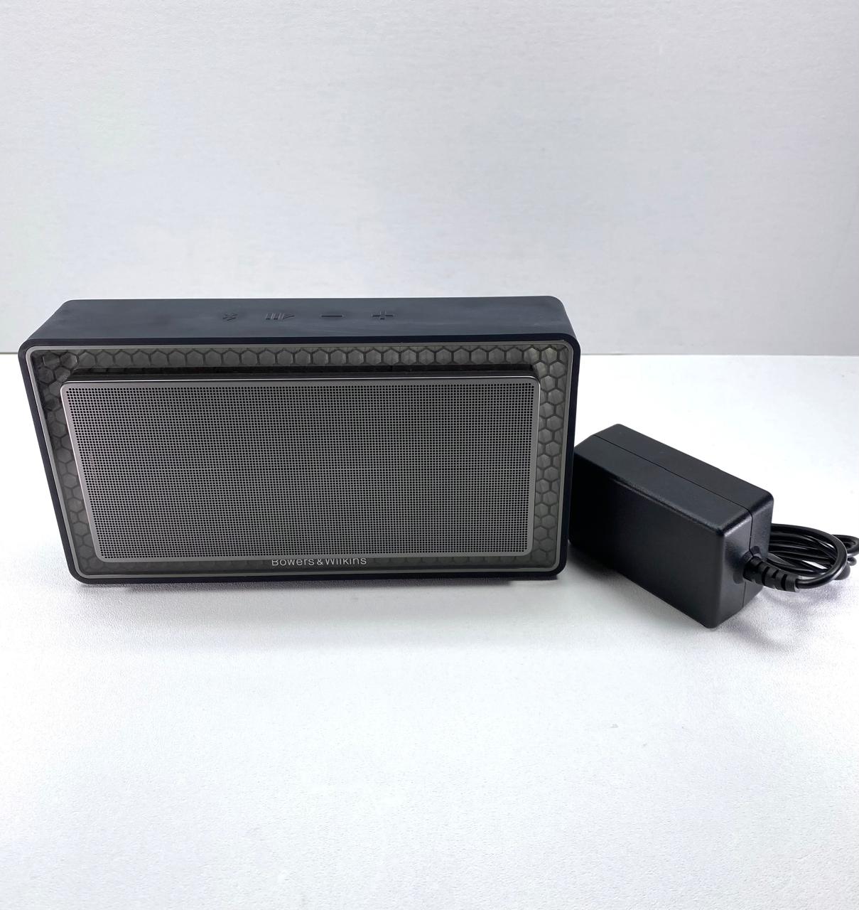 Parlante Bluetooth Bowers & Wilkins T7 Wireless c/ Cable