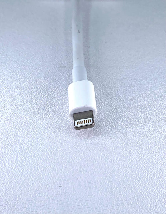 Adaptador Lightning a HDMI Apple A1438 c/ Carga
