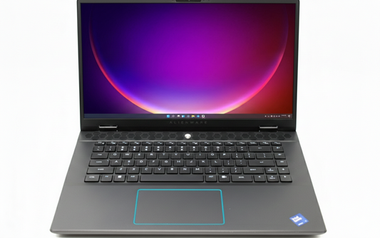 Laptop Alienware M16 R2 16" WQXGA Ultra 7-155H 16GB RAM 1TB SSD RTX 4070 c/ cargador