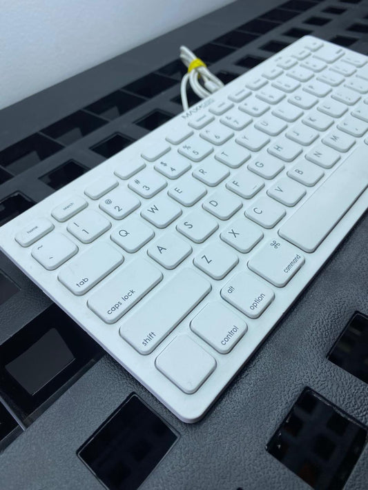 MAXCases PM53333B Teclado Compacto para Dispositivos Apple