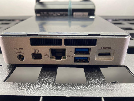 Desktop Intel Nuc DC3217IYE Core i3-3217U 8GB RAM 64GB mSATA SSD WINDOWS 10 PRO c/cargador