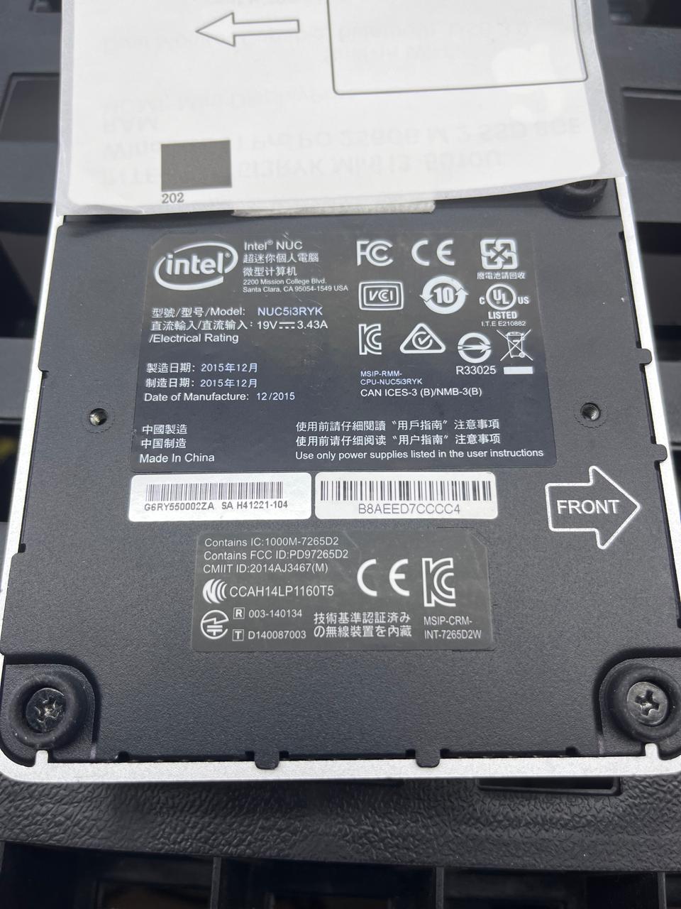 Desktop Intel NUC5i3RYK Core i3-5010U 8GB RAM 256GB M.2 SSD WINDOWS 11 PRO c/cargador