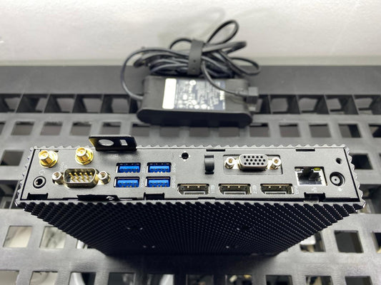 Desktop Dell Wyse 5070 Pentium Silver J500 8GB RAM 128GB M.2 SSD WINDOWS 11 PRO c/cargador