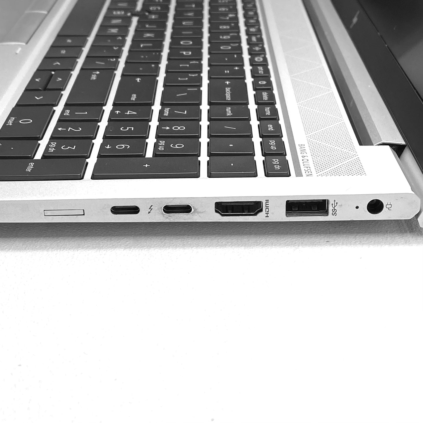 Laptop HP EliteBook 850 G7 15.6" FHD i5-10310U 16GB 256GB SSD WINDOWS 11 PRO c/ cargador
