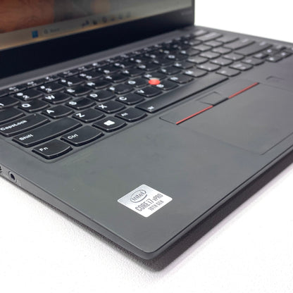 Laptop Lenovo ThinkPad X1 Carbon 8th Gen 14" Táctil i7-10610U 16GB RAM 512GB SSD WINDOWS 11 PRO c/ cargador
