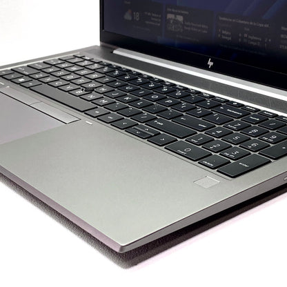 Laptop HP ZBook Firefly G8 15.6" 15.6" 1920x1080 (FHD) Core i7-1185G7 32GB RAM DDR4 512GB NVMe SSD WINDOWS 11 HOME c/ cargador