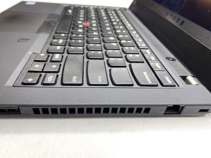 Laptop Lenovo ThinkPad T490 14" 1920x1080 (FHD) Core i5-8265U 8GB RAM DDR4 128GB NVMe SSD WINDOWS 11 PRO c/ cargador