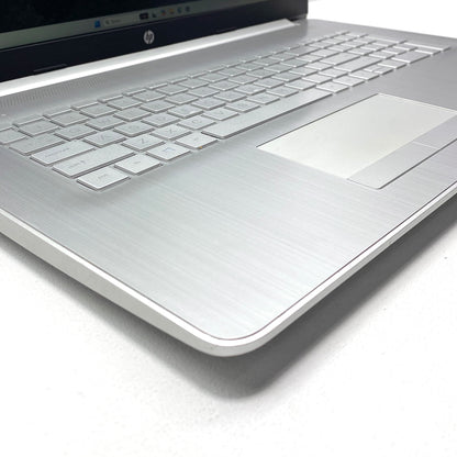Laptop HP 17-by3053cl 17.3" i5-1035G1 16GB 500GB SSD WINDOWS 11 PRO c/ cargador