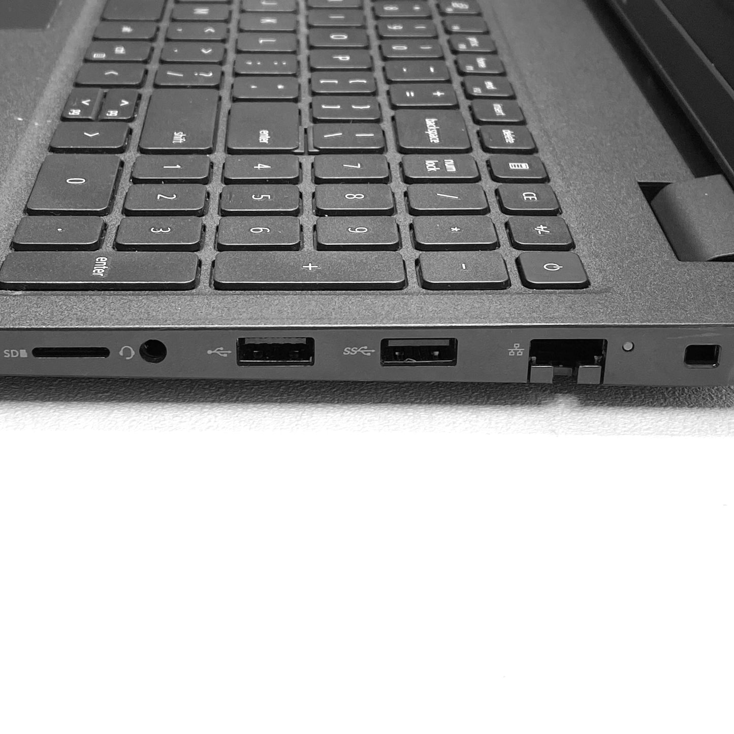 Laptop Dell Latitude 3520 15.6" FHD i5-1135G7 16GB 256GB SSD WINDOWS 11 HOME c/ cargador