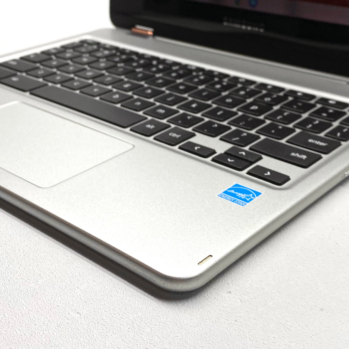 Laptop Samsung Chromebook Plus XE513C24 12.3" QHD Táctil Rockchip 4GB 32GB CHROMEOS c/ cargador