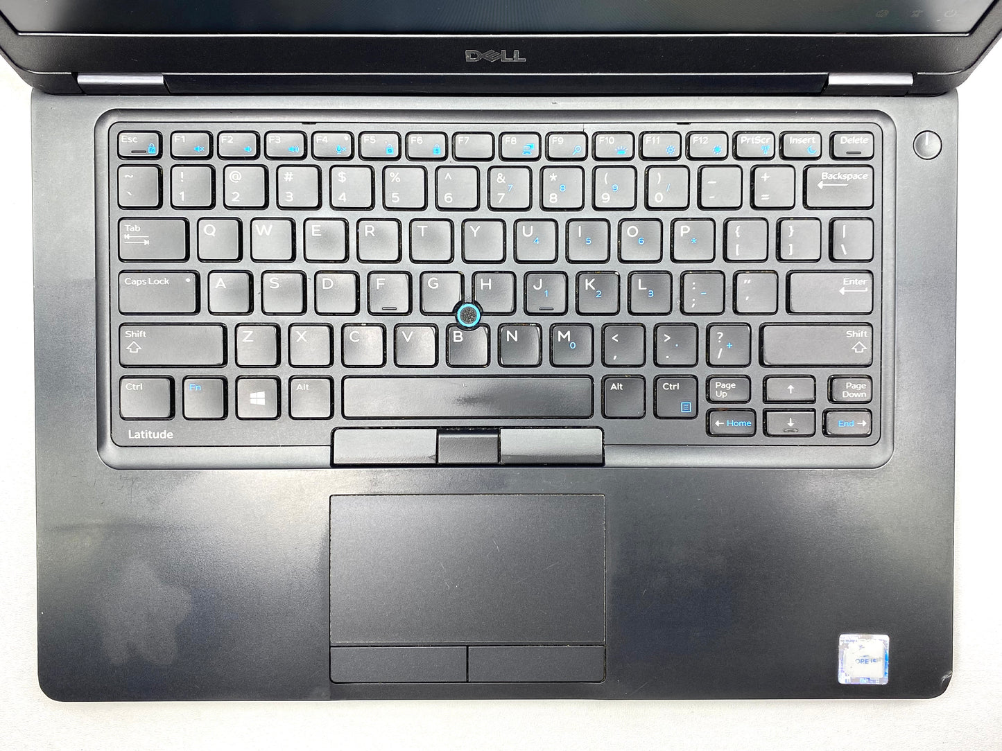 Laptop Dell Latitude 5480 14" 1366x768 (HD) Core i5-7300U 16GB RAM DDR4 256GB NVMe SSD WINDOWS 11 PRO c/ cargador