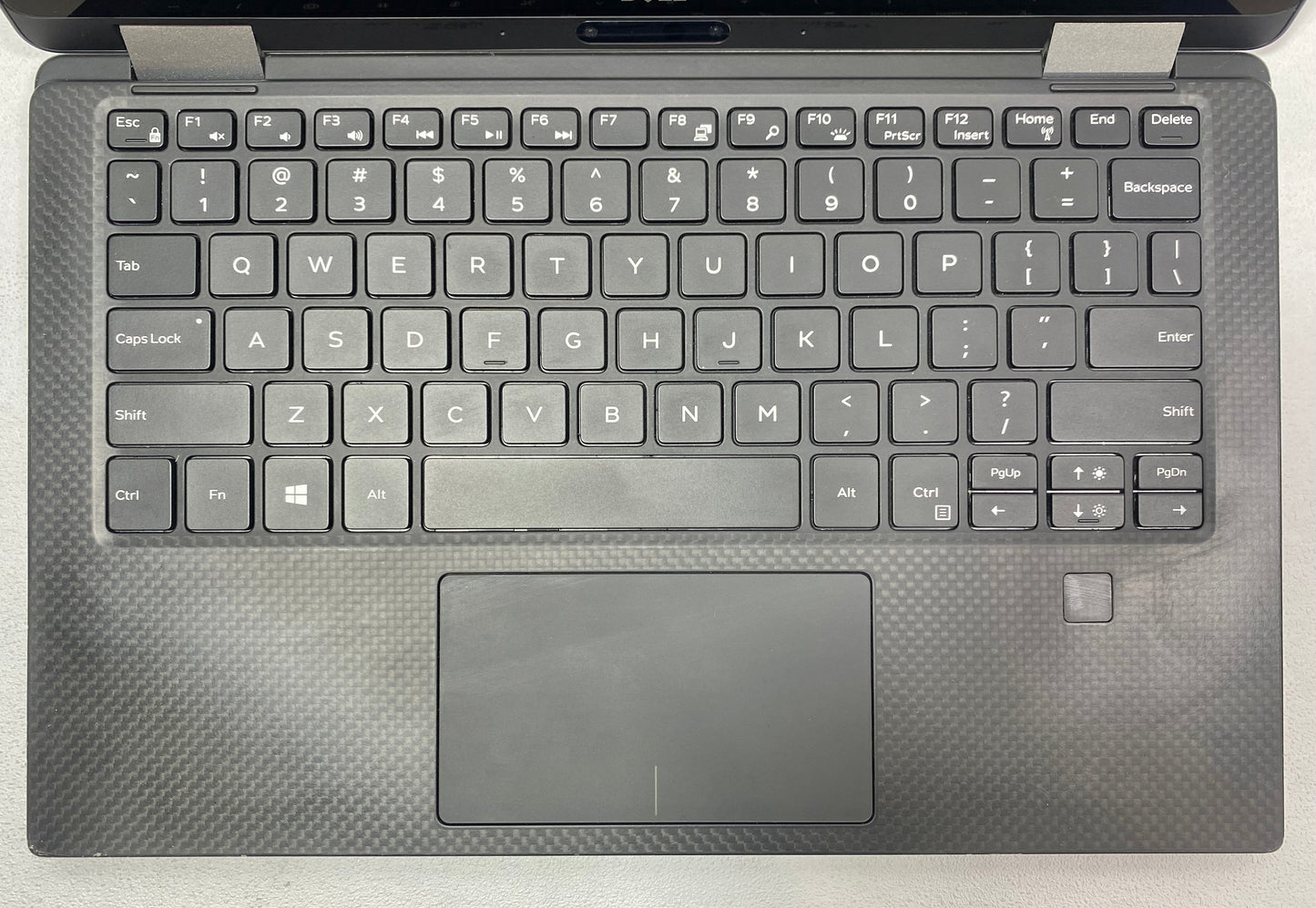 Laptop Dell XPS 13 9365 13.3" FHD i7-7Y75 16GB DDR4 256GB SSD WINDOWS 11 HOME c/ cargador