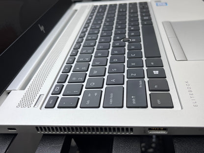 HP EliteBook 840 G5 14" 1920x1080 (FHD) Core i5-8350U 16GB RAM DDR4 256GB M.2 SSD WINDOWS 11 PRO