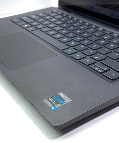 Laptop Dell Latitude 7420 14" 1920x1080 (FHD) Core i5-1145G7 16GB RAM DDR4 256GB NVMe SSD WINDOWS 11 HOME c/ cargador
