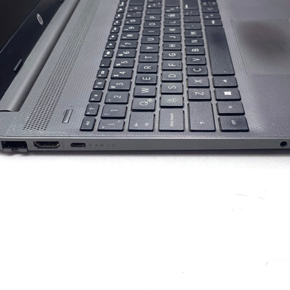 Laptop HP 250 G8 15.6" 1366x768 (HD) Core i5-1135G7 12GB RAM DDR4 512GB SSD WINDOWS 11 HOME c/ cargador