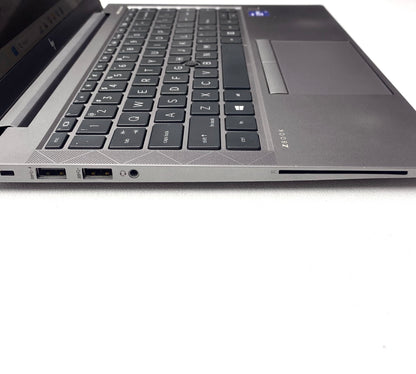 Laptop HP ZBook Firefly G8 14" Táctil i7-1185G7 16GB 256GB SSD WINDOWS 11 PRO c/ cargador
