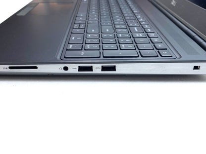 Dell Precision 7560 15.6" 1920x1080 (FHD) Core i7-11850H 32GB RAM DDR4 512GB NVMe SSD WINDOWS 11 PRO