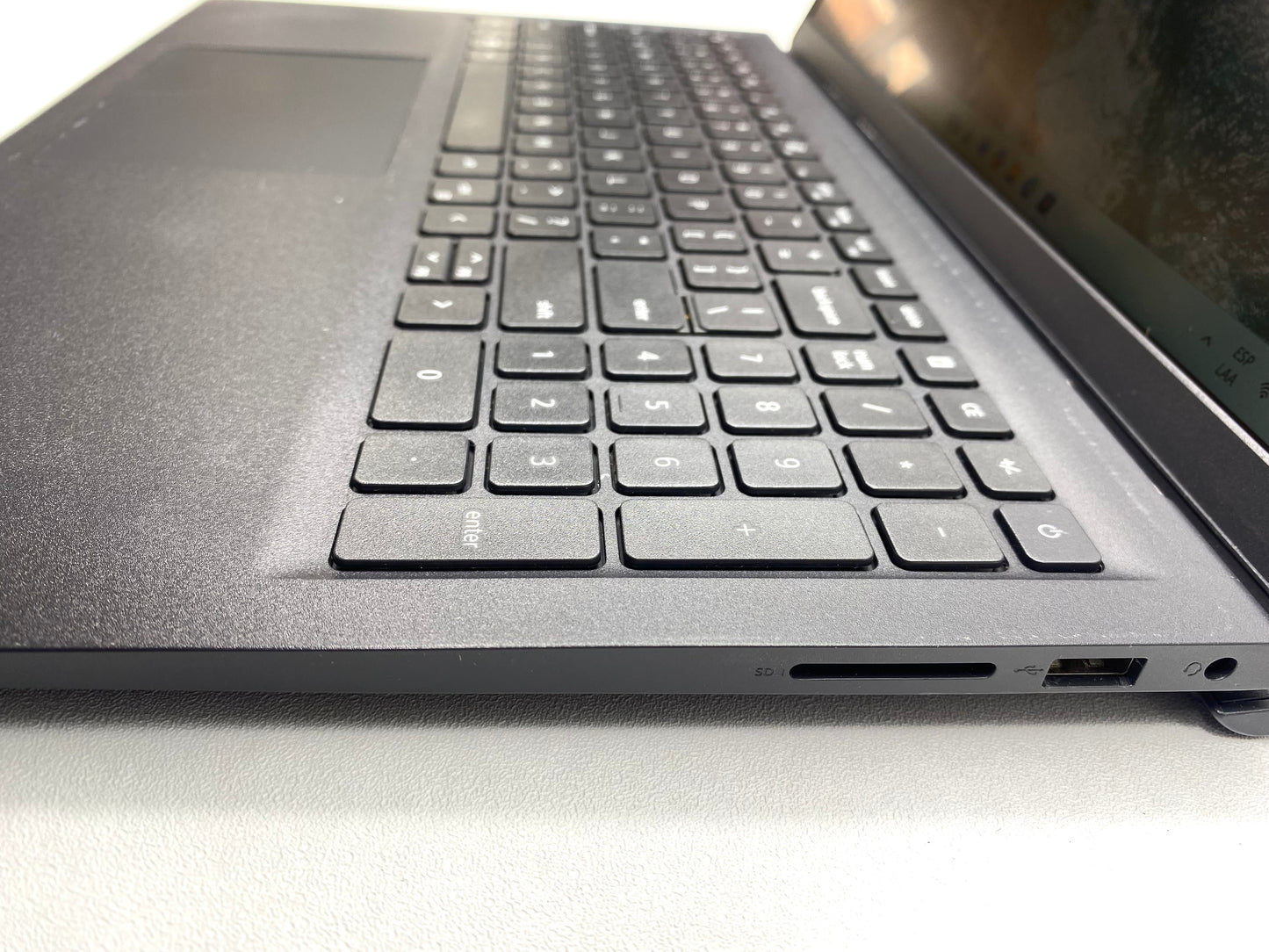 Laptop Dell Inspiron 15 3520 15.6" 1920x1080 (FHD) Touchscreen Core i5-1235U 16GB RAM DDR4 512GB NVMe SSD + 1TB HDD WINDOWS 11 HOME c/ cargador