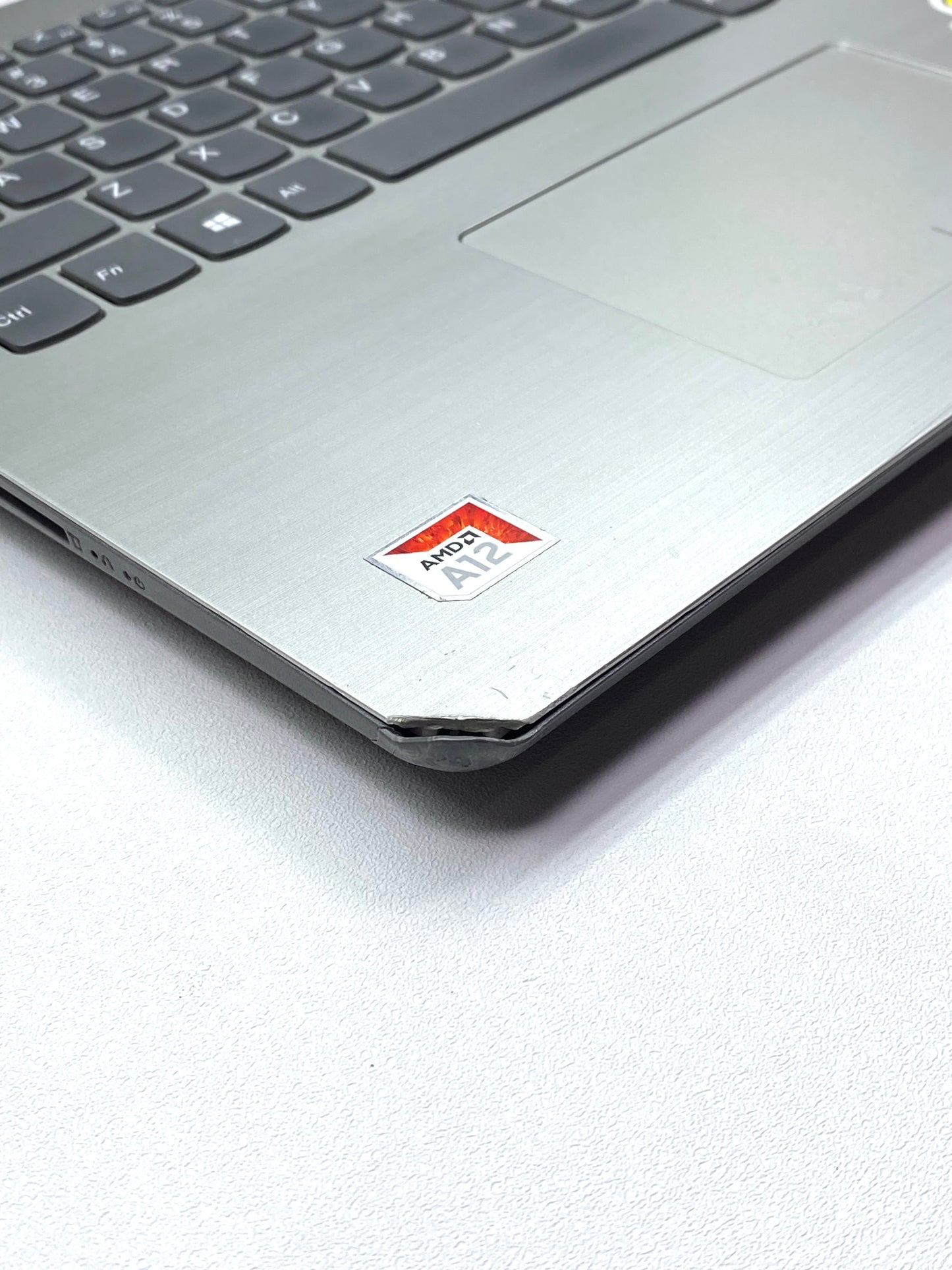 Laptop Lenovo IdeaPad 320-15ABR 15.6" 1366x768 (HD) A12-9720P 12GB RAM DDR4 120GB SSD WINDOWS 11 HOME c/ cargador