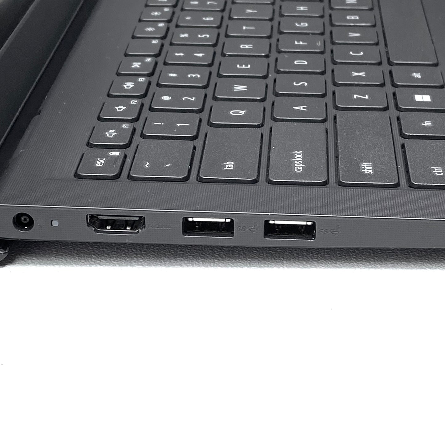Laptop Dell Vostro 3420 14" FHD i5-1135G7 16GB DDR4 512GB SSD WINDOWS 11 PRO c/ cargador
