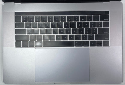 Laptop Apple MacBook Pro 2017 15.4" Retina i7-7700HQ 16GB 512GB SSD macOS VENTURA c/ cargador