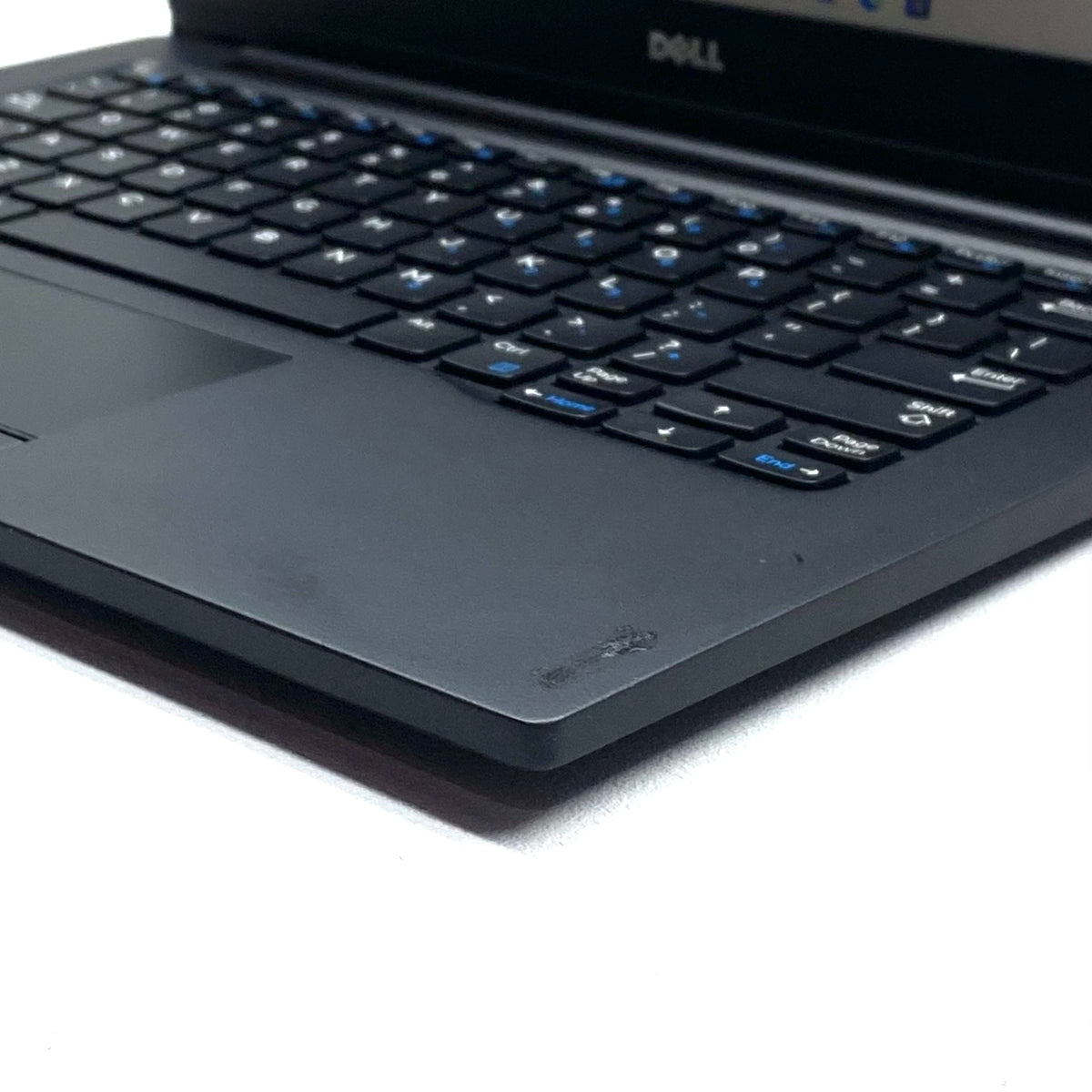 Laptop Dell Latitude 7370 13.3" FHD Core m5-6Y54 8GB RAM 128GB SSD WINDOWS 11 PRO c/ cargador