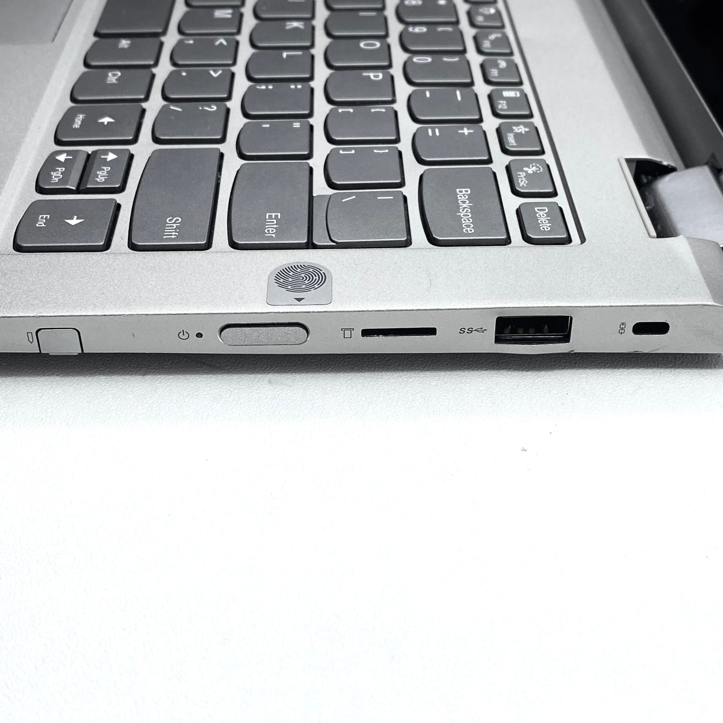 Laptop Lenovo ThinkBook 14s Yoga 14" 1920x1080 (FHD) Core i7-1165G7 16GB RAM DDR4 512GB NVMe SSD WINDOWS 11 PRO c/ cargador