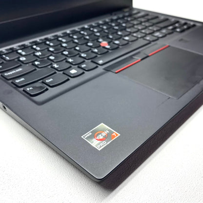 Laptop Lenovo ThinkPad T495s 14" Touch Ryzen 7 Pro 16GB 256GB SSD WINDOWS 11 PRO c/ cargador
