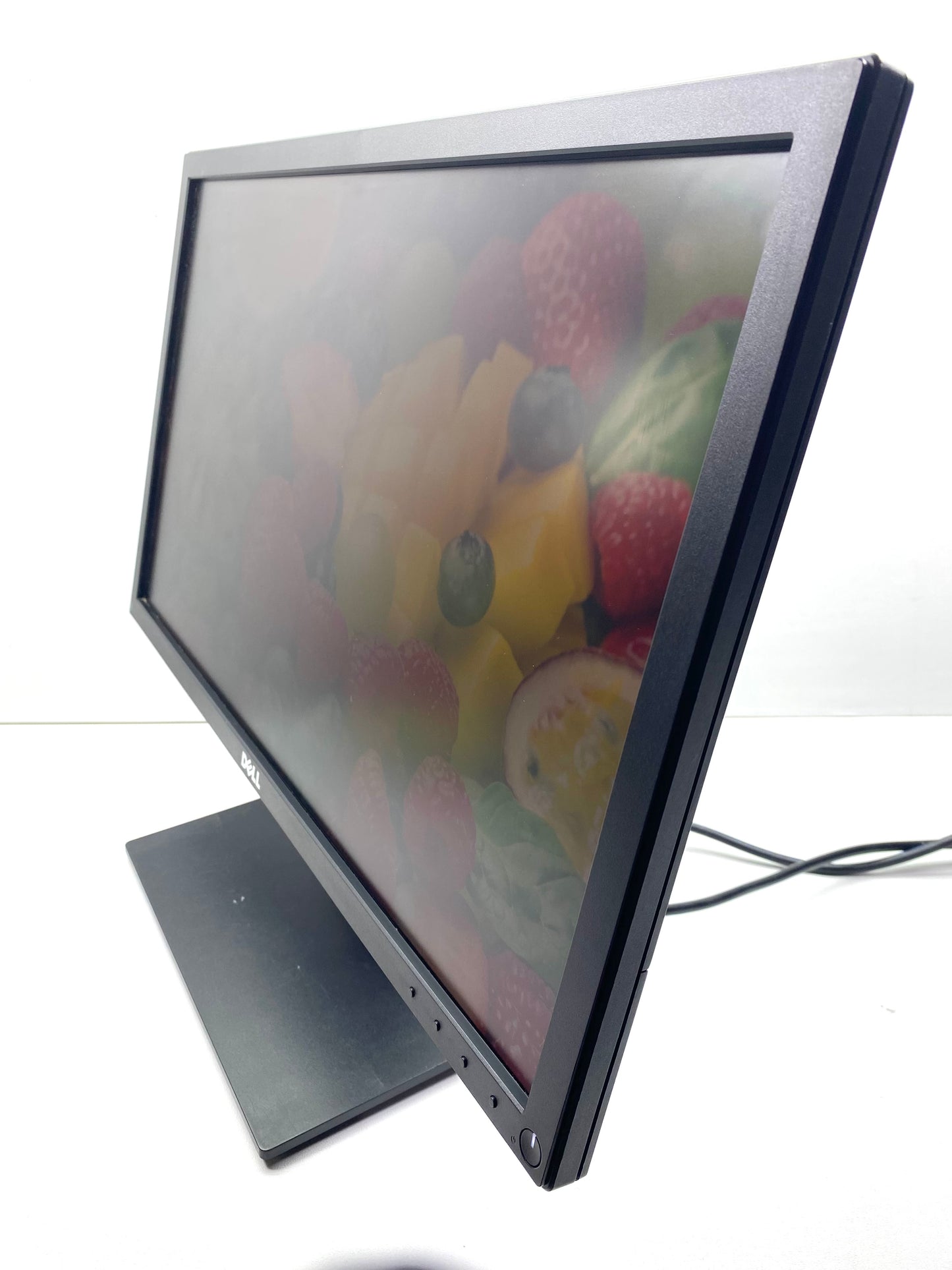 Monitor Dell E2216Hf 22" (FHD) 60Hz DP VGA c/ Cable Power y DP