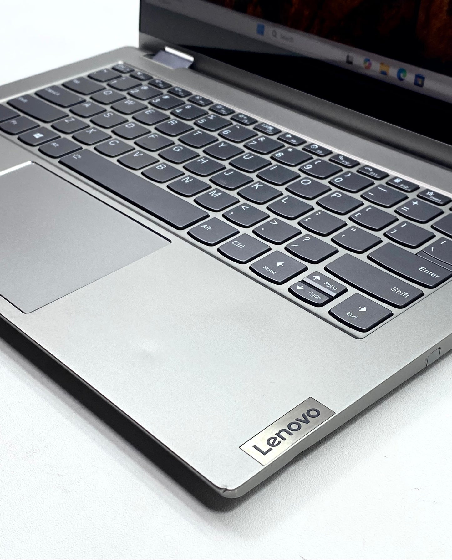 Laptop Lenovo ThinkBook 14s Yoga 14" 1920x1080 (FHD) Core i7-1165G7 16GB RAM DDR4 512GB NVMe SSD WINDOWS 11 PRO c/ cargador