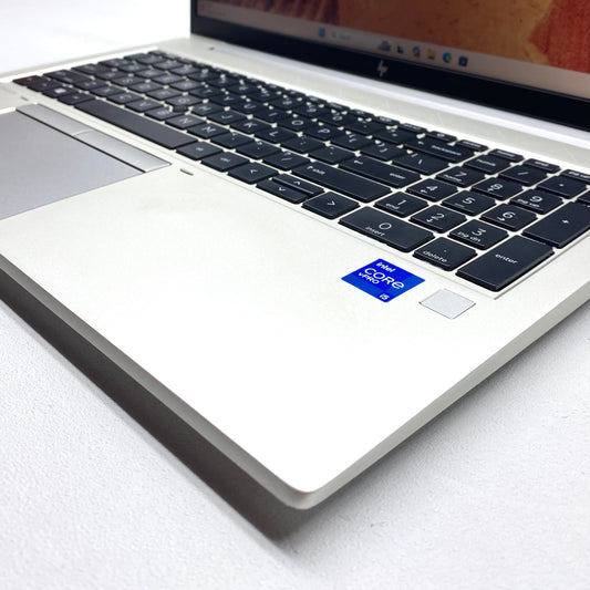 Laptop HP EliteBook 850 G8 15.6" FHD i5-1145G7 16GB 256GB SSD WINDOWS 11 PRO c/ cargador
