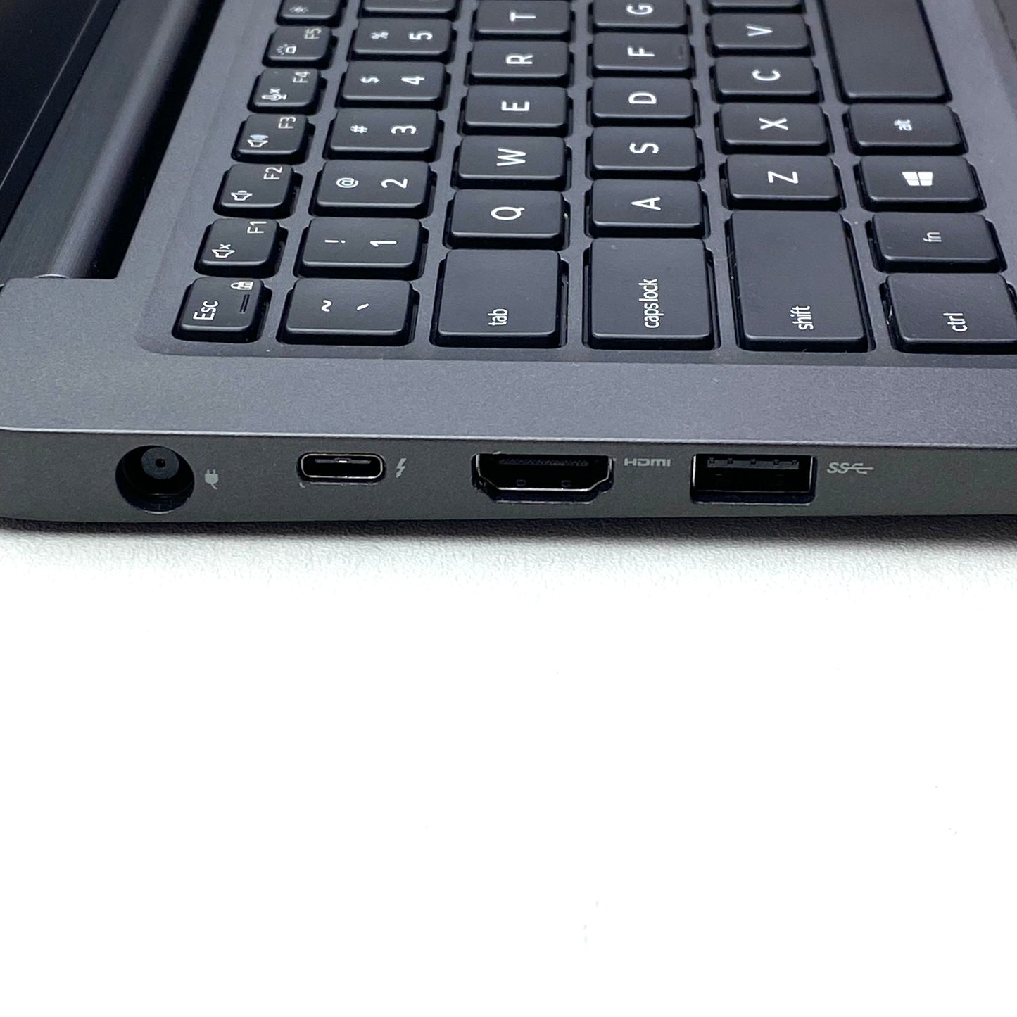 Laptop Dell Latitude 7300 13.3" 1920x1080 (FHD) Táctil Core i7-8665U 16GB DDR4 256GB SSD WINDOWS 11 PRO c/ cargador