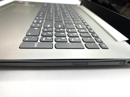 Laptop Lenovo IdeaPad 320-15IKB 15.6" 1366x768 (HD) Core i7-8550U 20GB RAM DDR4 960GB SSD WINDOWS 11 HOME c/ cargador