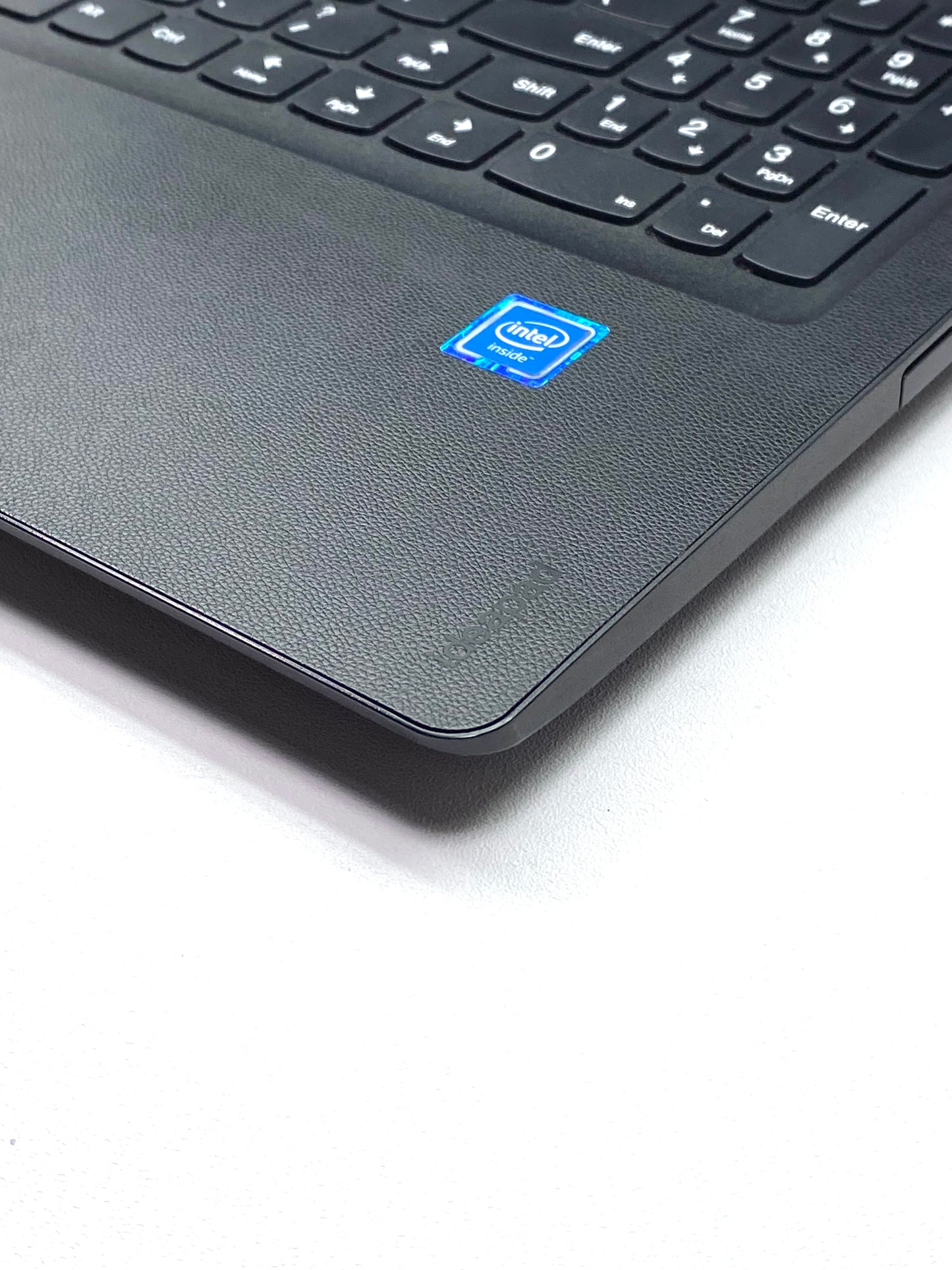 Laptop Lenovo Ideapad 110-15IBR 15.6" 1366x768 (HD) Celeron N3060 4GB RAM DDR3L 120GB SSD GNU/LINUX UBUNTU c/ cargador