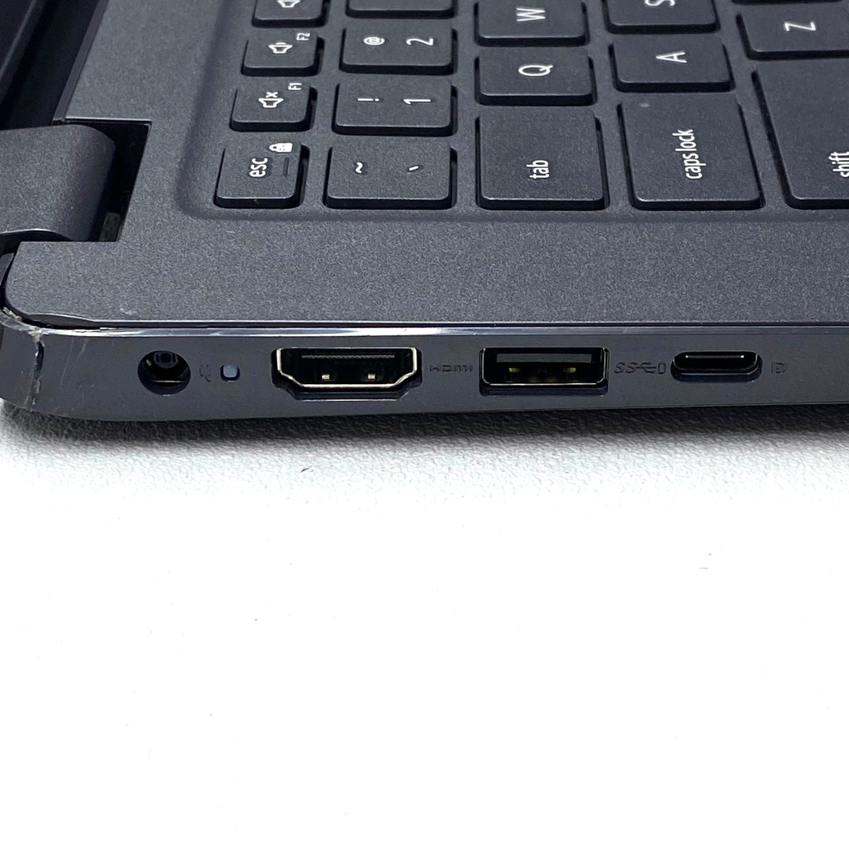 Laptop Dell Latitude 3410 14" FHD i5-10210U 16GB 256GB SSD WINDOWS 11 PRO c/ cargador