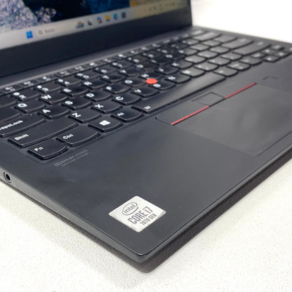 Laptop Lenovo ThinkPad X1 Carbon 7th Gen 14" FHD i7-10510U 16GB 512GB SSD WINDOWS 11 PRO c/ cargador