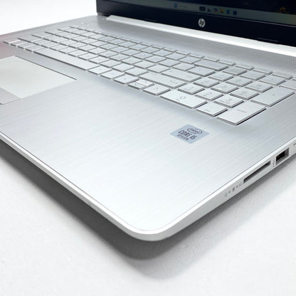Laptop HP 17-by3053cl 17.3" i5-1035G1 16GB 500GB SSD WINDOWS 11 PRO c/ cargador