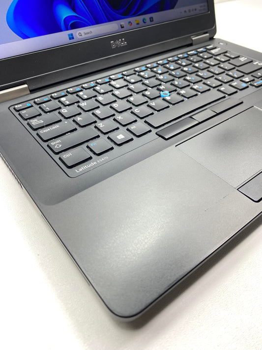 Dell Latitude E5470 14" 1920x1080 (FHD) Core i7-6600U 16GB RAM DDR4 240GB SSD WINDOWS 11 PRO