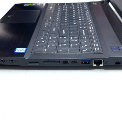 Laptop Sager P65xRP 15.6" 1920x1080 (FHD) Core i7-6700HQ 32GB RAM DDR4 512GB SSD c/ cargador