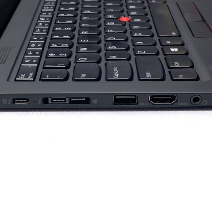 Laptop Lenovo ThinkPad X1 Carbon 8th Gen 14" Táctil i7-10610U 16GB RAM 512GB SSD WINDOWS 11 PRO c/ cargador